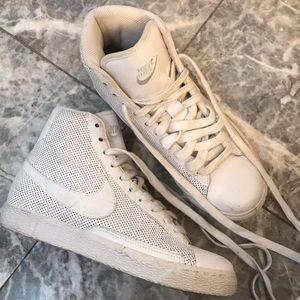 White High Top Nike Blazers